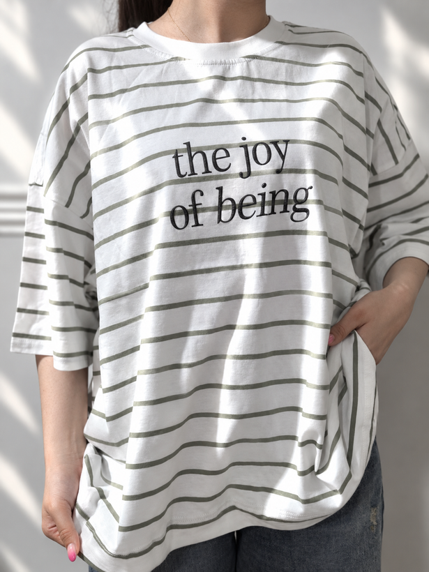 تیشرت اور سایز راه راه باکسی پنبه زنانه و دخترانه چاپTHE JOY OF BENGکد ۵۲۴
